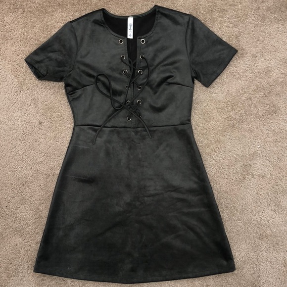 NWOT‼️ Dark Green Suede Dress - Picture 2 of 3